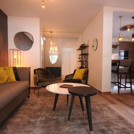 Le Matignon - Design Apartment Facing Lake Annecy Luaran gambar