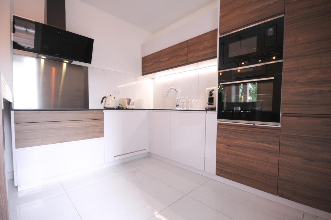 Le Matignon - Design Apartment Facing Lake Annecy Luaran gambar